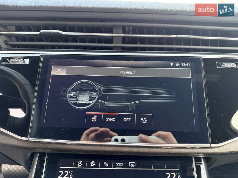 Внедорожник / Кроссовер Audi Q7 2022 в Киеве