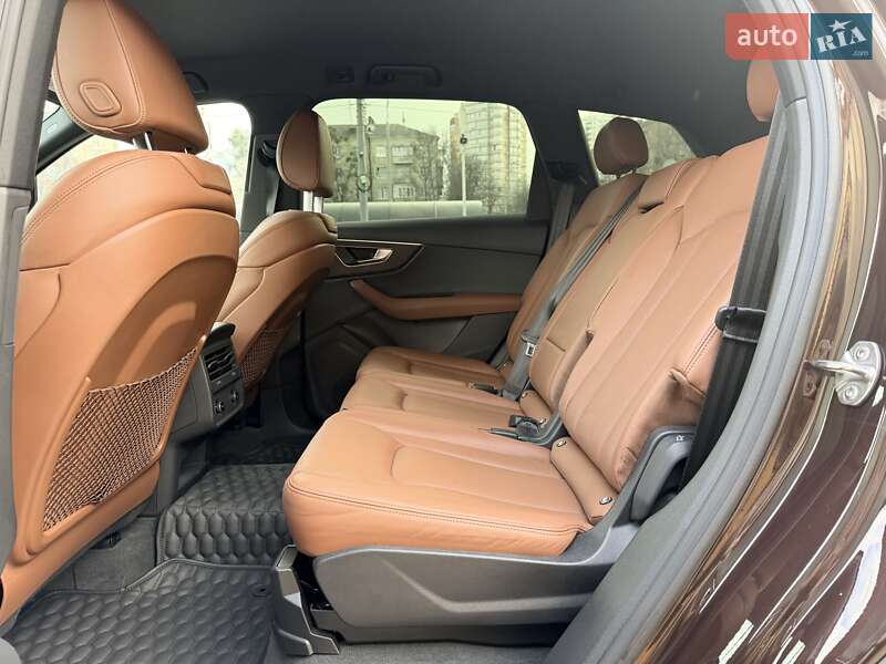 Внедорожник / Кроссовер Audi Q7 2022 в Киеве