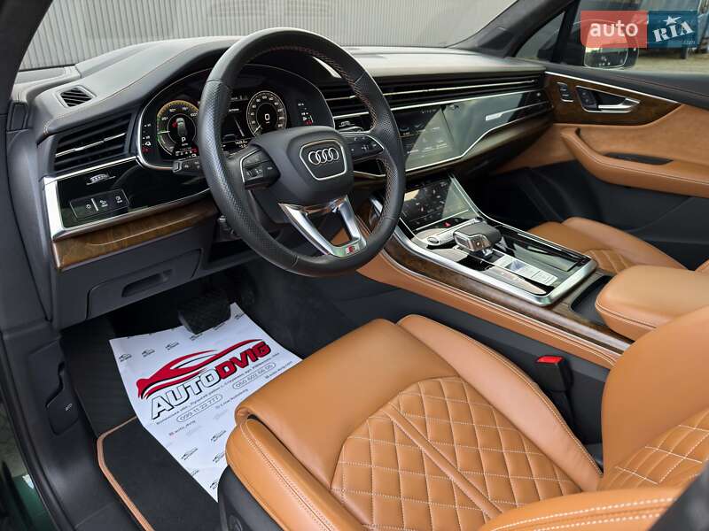 Внедорожник / Кроссовер Audi Q7 2021 в Луцке