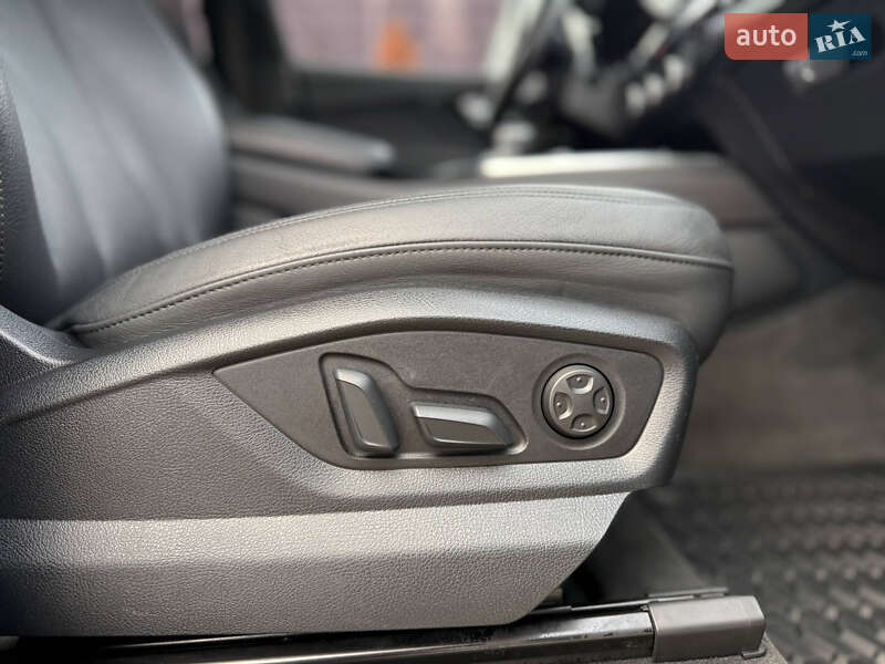 Внедорожник / Кроссовер Audi Q7 2017 в Киеве