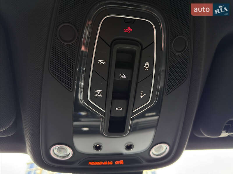 Внедорожник / Кроссовер Audi Q7 2017 в Киеве