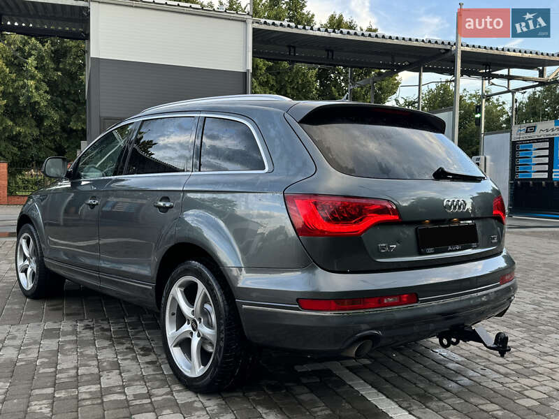 Внедорожник / Кроссовер Audi Q7 2012 в Луцке