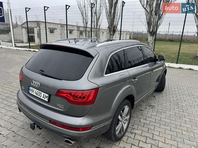 Внедорожник / Кроссовер Audi Q7 2015 в Измаиле