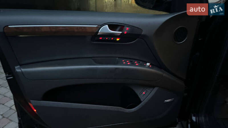 Внедорожник / Кроссовер Audi Q7 2012 в Хмельницком