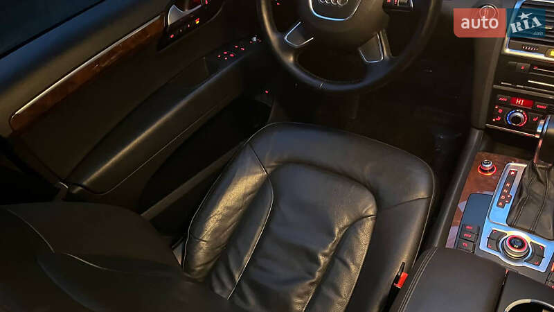Внедорожник / Кроссовер Audi Q7 2012 в Хмельницком