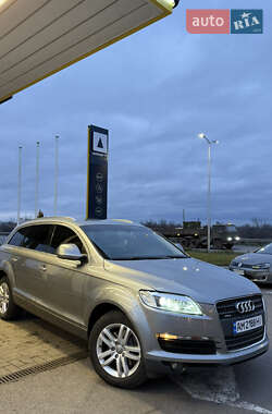 Внедорожник / Кроссовер Audi Q7 2007 в Днепре