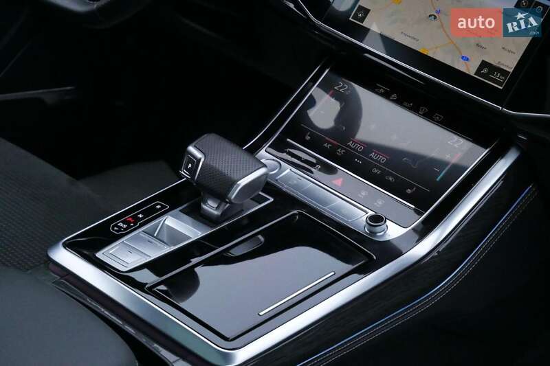 Внедорожник / Кроссовер Audi Q7 2020 в Тернополе