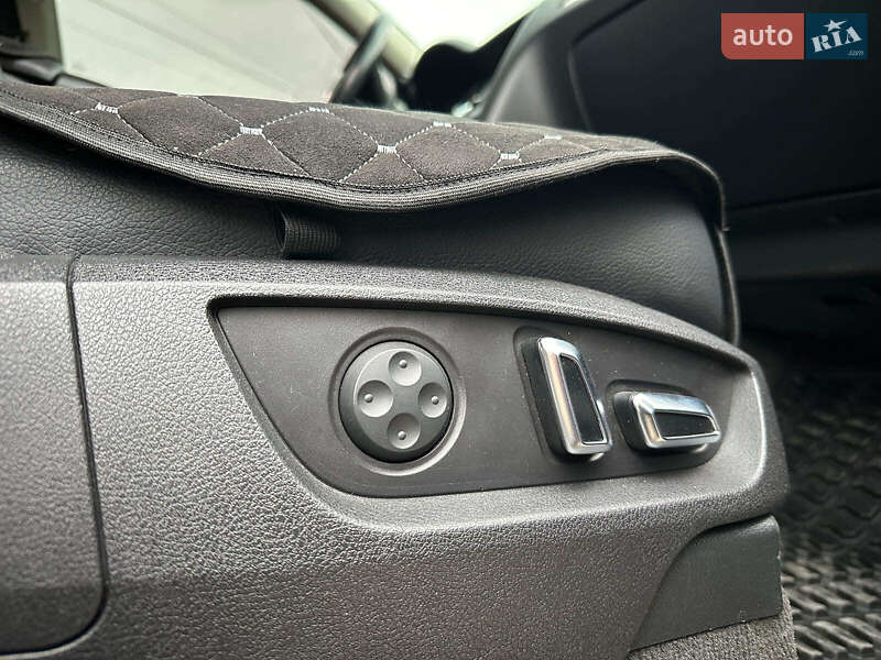 Внедорожник / Кроссовер Audi Q7 2010 в Запорожье