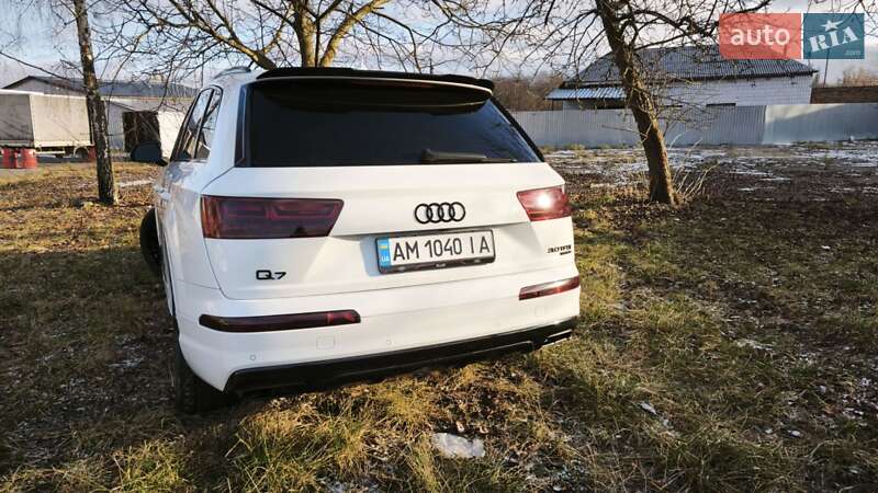 Внедорожник / Кроссовер Audi Q7 2018 в Бердичеве