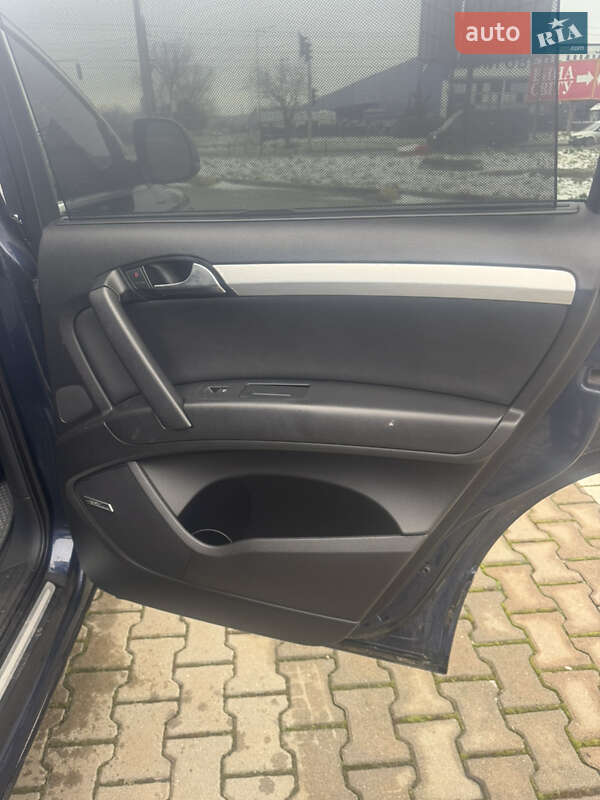 Внедорожник / Кроссовер Audi Q7 2008 в Черновцах