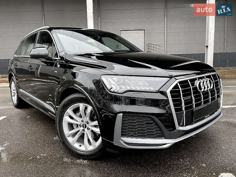 Audi Q7 2021