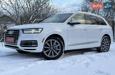 Позашляховик / Кросовер Audi Q7 2017 в Кам'янському