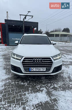 Позашляховик / Кросовер Audi Q7 2016 в Старому Самборі