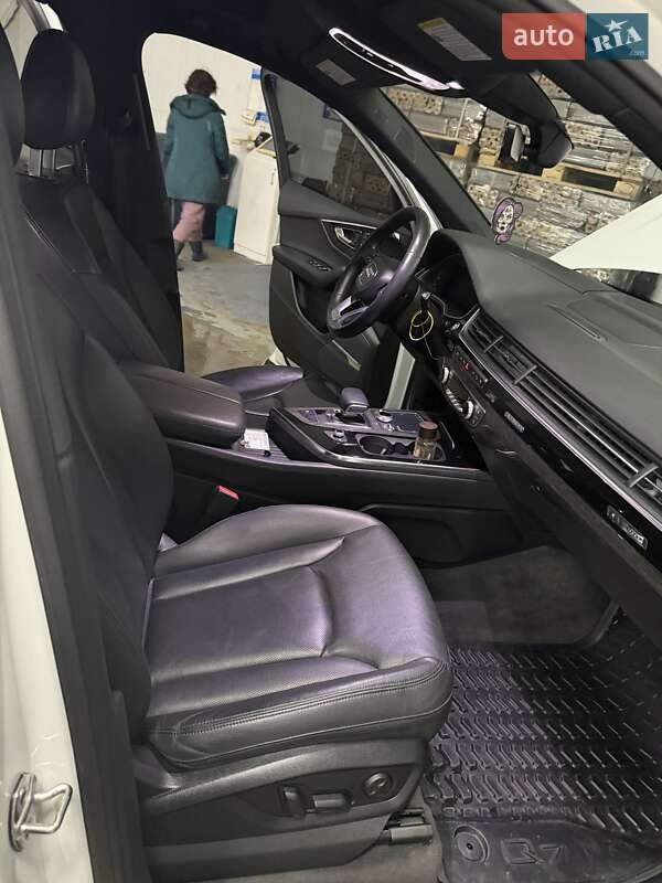 Внедорожник / Кроссовер Audi Q7 2017 в Черновцах фото 12 Внедорожник / Кроссовер Audi Q7 2017 в Черновцах