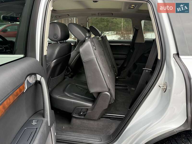 Позашляховик / Кросовер Audi Q7 2015 в Києві фото 35 Позашляховик / Кросовер Audi Q7 2015 в Києві