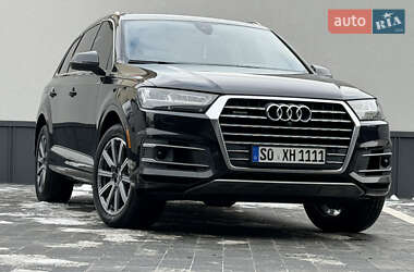 Внедорожник / Кроссовер Audi Q7 2017 в Ровно