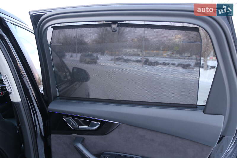 Позашляховик / Кросовер Audi Q7 2018 в Києві фото 13 Позашляховик / Кросовер Audi Q7 2018 в Києві