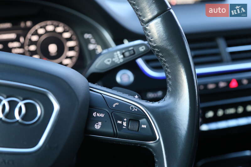 Позашляховик / Кросовер Audi Q7 2018 в Києві фото 25 Позашляховик / Кросовер Audi Q7 2018 в Києві