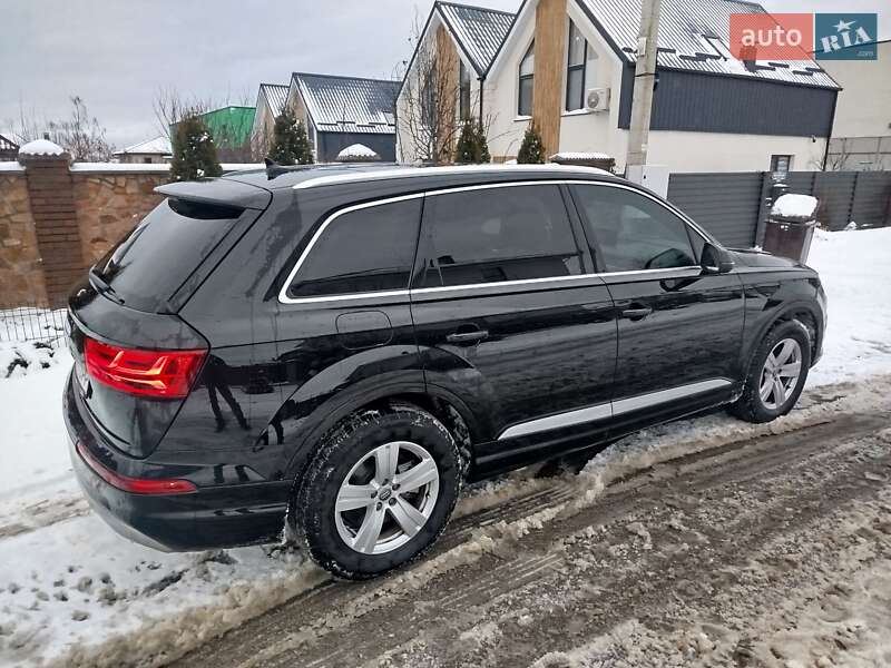 Внедорожник / Кроссовер Audi Q7 2018 в Киеве фото 21 Внедорожник / Кроссовер Audi Q7 2018 в Киеве