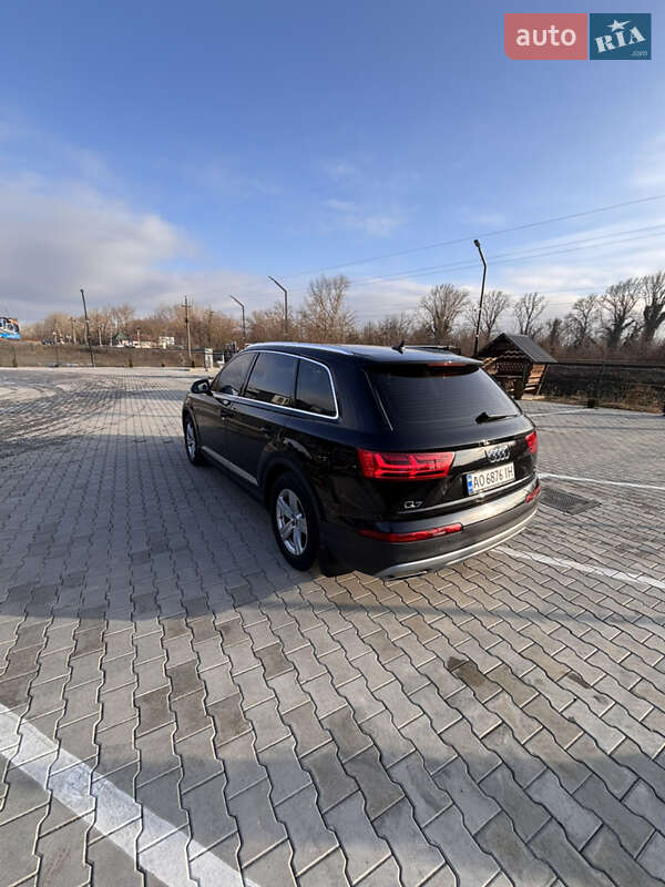Внедорожник / Кроссовер Audi Q7 2015 в Виноградове