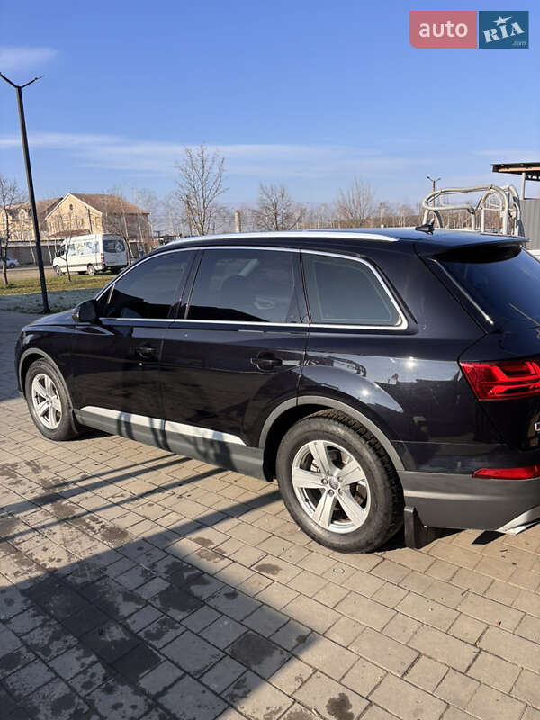 Внедорожник / Кроссовер Audi Q7 2015 в Виноградове