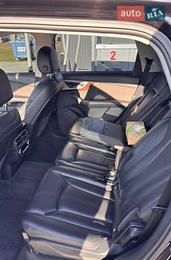 Внедорожник / Кроссовер Audi Q7 2015 в Виноградове