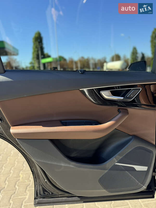 Позашляховик / Кросовер Audi Q7 2017 в Полтаві фото 8 Позашляховик / Кросовер Audi Q7 2017 в Полтаві