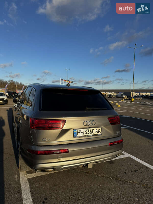 Позашляховик / Кросовер Audi Q7 2016 в Одесі фото 4 Позашляховик / Кросовер Audi Q7 2016 в Одесі
