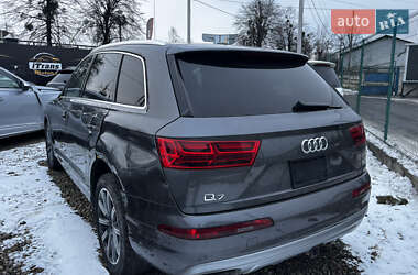 Внедорожник / Кроссовер Audi Q7 2018 в Стрые
