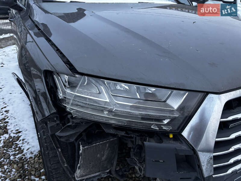 Внедорожник / Кроссовер Audi Q7 2018 в Стрые