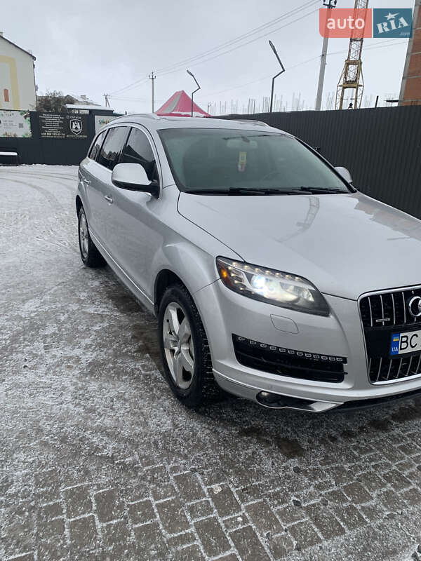 Позашляховик / Кросовер Audi Q7 2015 в Львові