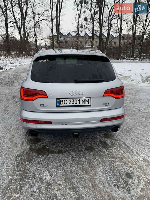 Позашляховик / Кросовер Audi Q7 2015 в Львові