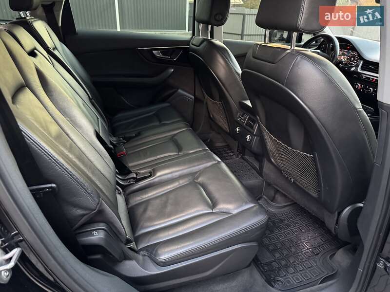 Позашляховик / Кросовер Audi Q7 2015 в Хмельницькому фото 18 Позашляховик / Кросовер Audi Q7 2015 в Хмельницькому