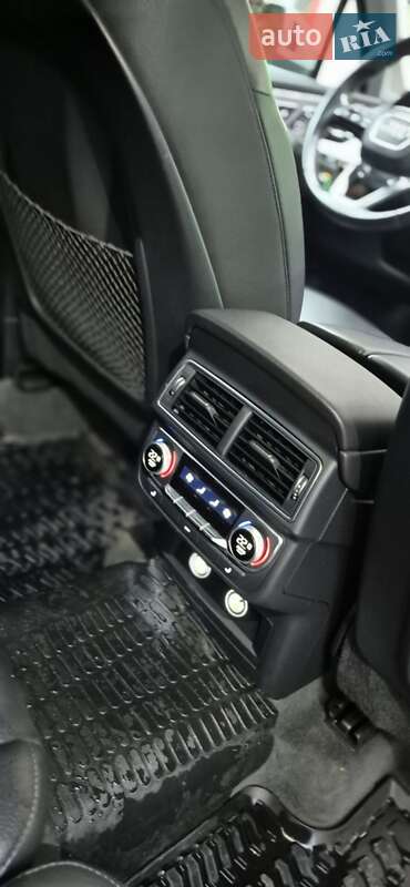 Позашляховик / Кросовер Audi Q7 2018 в Хмельницькому