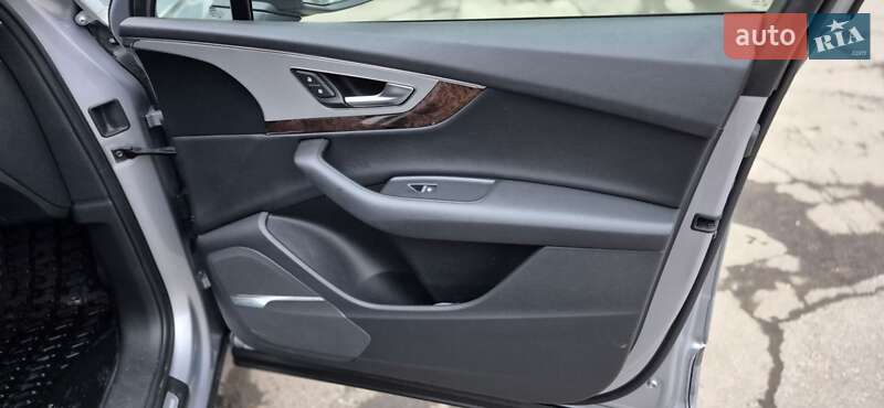 Позашляховик / Кросовер Audi Q7 2018 в Хмельницькому