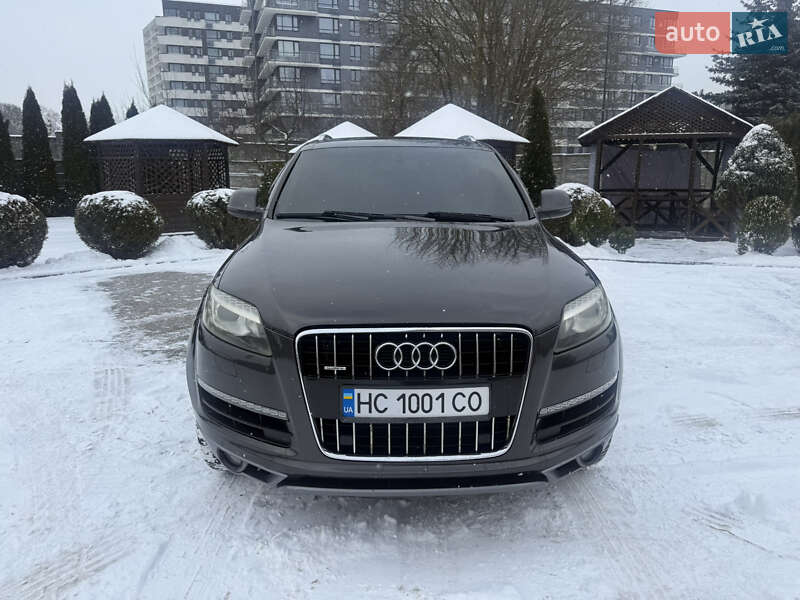 Позашляховик / Кросовер Audi Q7 2011 в Львові