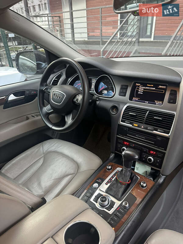 Позашляховик / Кросовер Audi Q7 2014 в Харкові