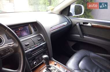Позашляховик / Кросовер Audi Q7 2010 в Києві