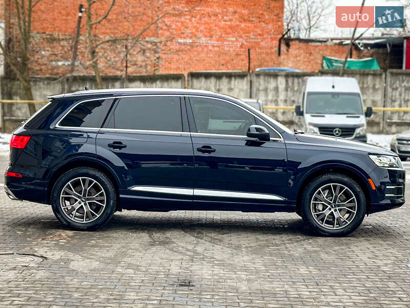 Позашляховик / Кросовер Audi Q7 2016 в Хмельницькому фото 8 Позашляховик / Кросовер Audi Q7 2016 в Хмельницькому