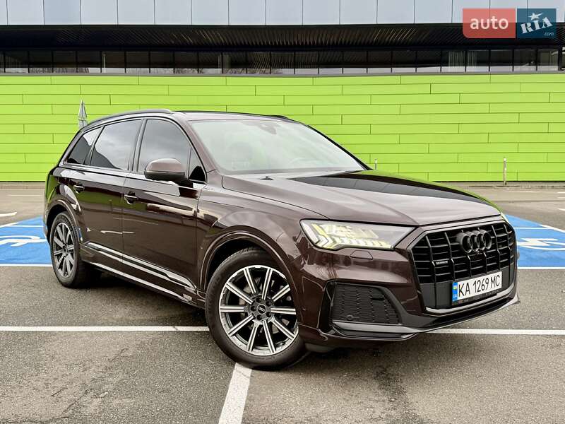 Внедорожник / Кроссовер Audi Q7 2022 в Киеве фото 8 Внедорожник / Кроссовер Audi Q7 2022 в Киеве