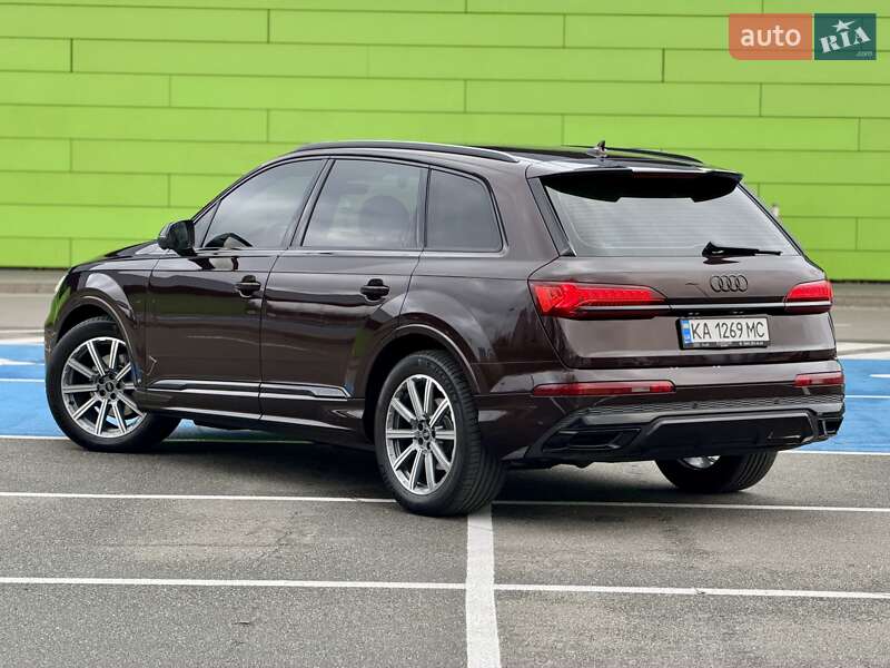 Внедорожник / Кроссовер Audi Q7 2022 в Киеве фото 24 Внедорожник / Кроссовер Audi Q7 2022 в Киеве