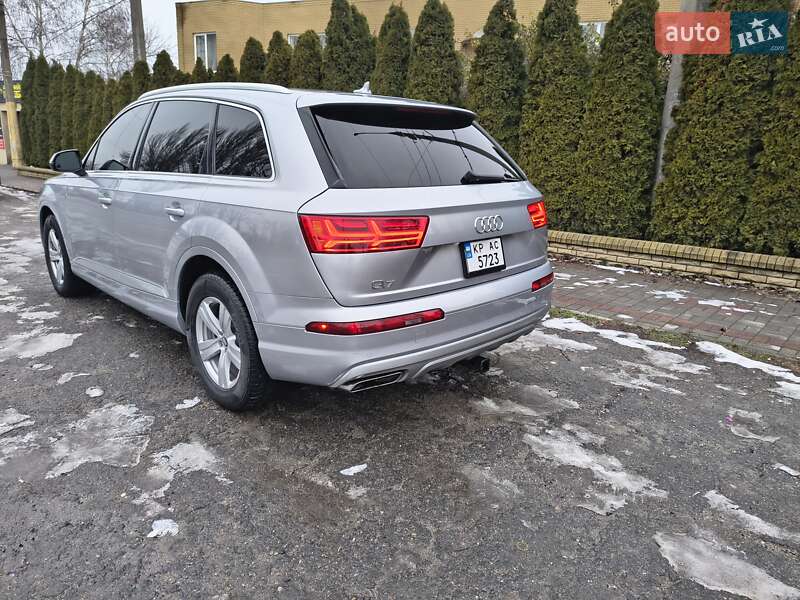 Позашляховик / Кросовер Audi Q7 2018 в Запоріжжі