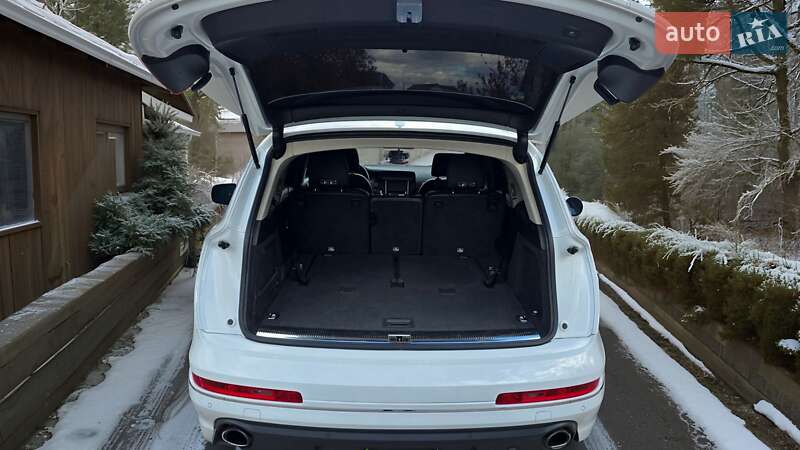 Позашляховик / Кросовер Audi Q7 2015 в Бердичеві фото 12 Позашляховик / Кросовер Audi Q7 2015 в Бердичеві