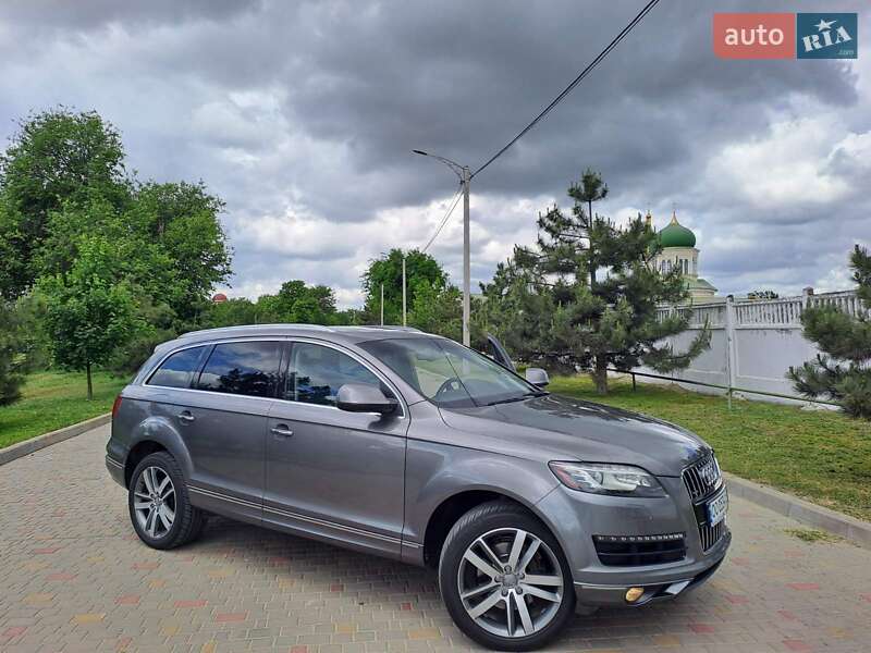 Внедорожник / Кроссовер Audi Q7 2011 в Измаиле