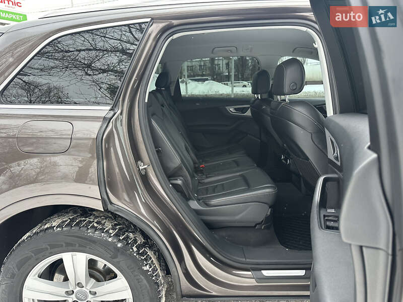 Позашляховик / Кросовер Audi Q7 2017 в Львові фото 91 Позашляховик / Кросовер Audi Q7 2017 в Львові