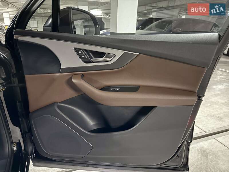 Внедорожник / Кроссовер Audi Q7 2016 в Днепре фото 27 Внедорожник / Кроссовер Audi Q7 2016 в Днепре