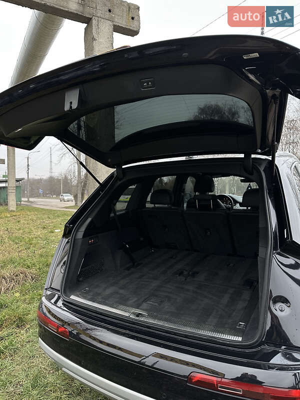Внедорожник / Кроссовер Audi Q7 2019 в Владимире фото 25 Внедорожник / Кроссовер Audi Q7 2019 в Владимире