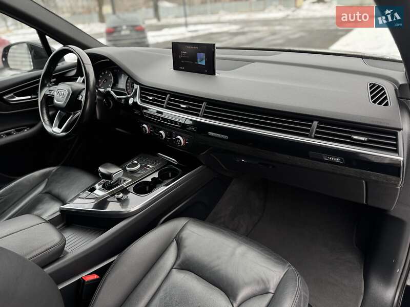 Внедорожник / Кроссовер Audi Q7 2016 в Днепре фото 18 Внедорожник / Кроссовер Audi Q7 2016 в Днепре