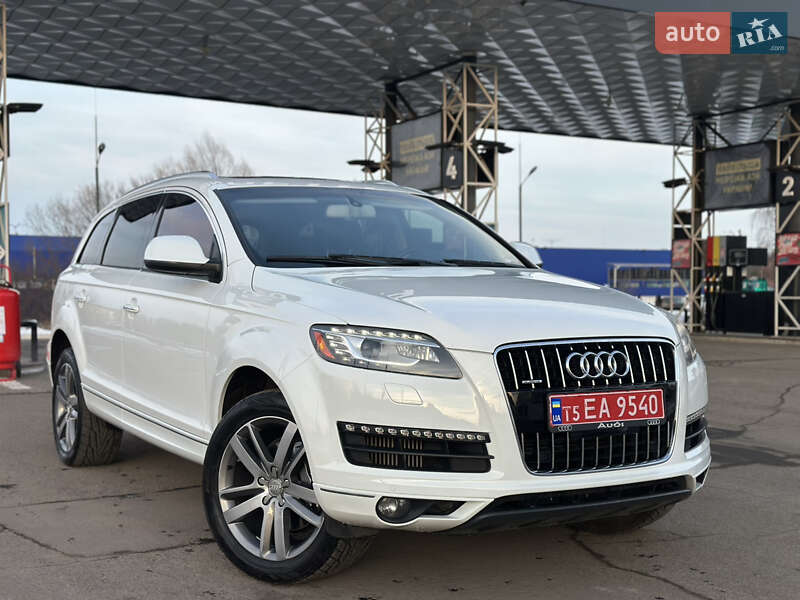Позашляховик / Кросовер Audi Q7 2014 в Дубні
