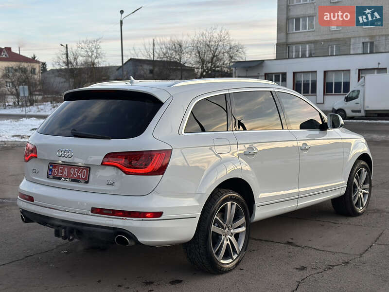 Позашляховик / Кросовер Audi Q7 2014 в Дубні